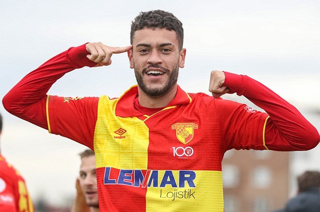 Bu kez Romulo da onayı verdi: Göztepe'ye rekor bonservis  - 3. Foto