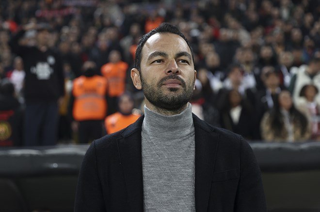 Maç sonrası şok istifa sinyali: "Artık görevi tamamladığımı düşünüyorum"  - 4. Foto