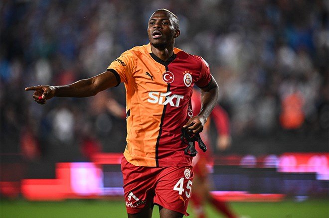 19d69b81b1b749e5879dd9f8da8cbbd9 Victor Osimhen'den kupa finalindeki rekor sonrası flaş paylaşım - 8. Foto