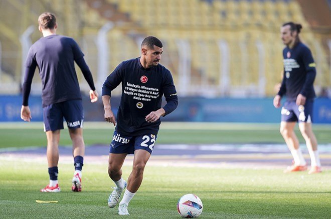 İlk 11 sayılırken olanlar oldu: Fenerbahçe'de Ali Koç, yönetim ve futbolculara büyük tepki  - 3. Foto
