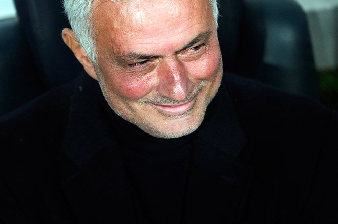 Yeni teknik direktör için favori Jose Mourinho  - 3. Foto
