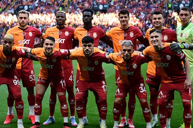 228b8f6d4ded4758854c9a28aec5a767-1 Galatasaray'da Trabzonspor maçı öncesi sakatlık: İlk yarıda zorunlu değişiklik  - 3. Foto