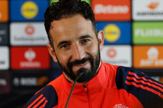 Yeni teknik direktör için favori Jose Mourinho  - 2. Foto