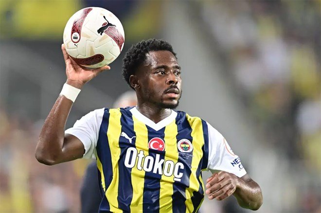 Fenerbahçe'de ayrılık kapıda: Osayi-Samuel'i yüzde 50 fazla teklifle ikna ediyorlar  - 2. Foto