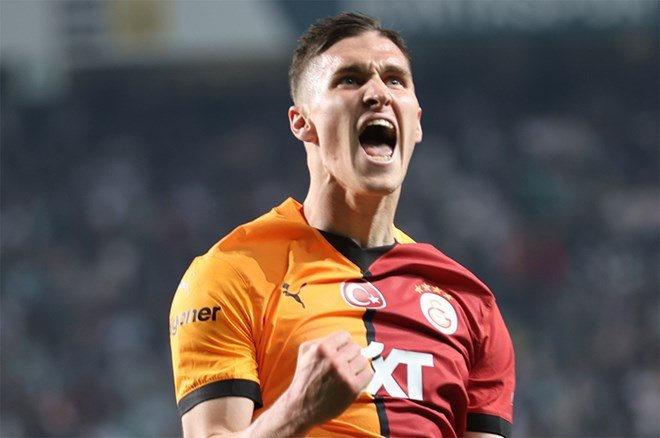 27f37408a8cc4f2f9883ce703e497d01 Okan Buruk'tan 5 gollü galibiyet sonrası kadroya 2 kesik - 3. Foto