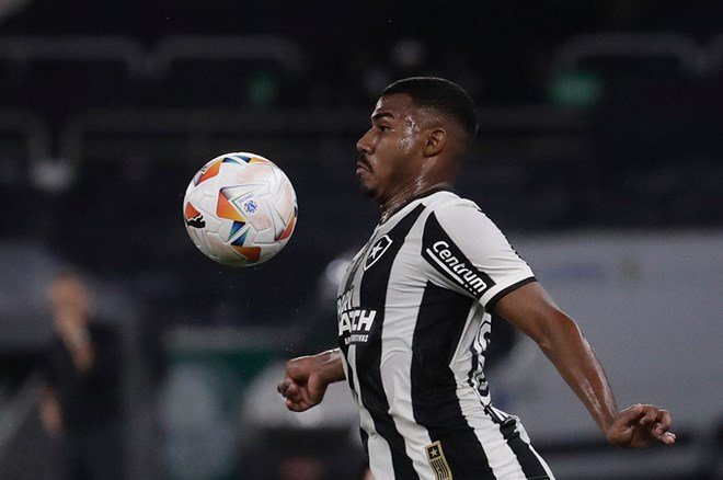 2c1a7596a111420295dbf6d0f947841f Fenerbahçe'nin teklifi ortaya çıktı: Brighton, Brezilyalı sol bekin peşinde - 3. Foto