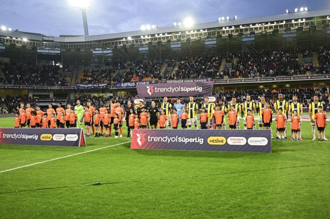 30a565ca5c39428b90630e861e6c38b4-1 VAR kayıtları: Başakşehir - Fenerbahçe, Trabzonspor - Galatasaray maçlarındaki konuşmalar - 2. Foto