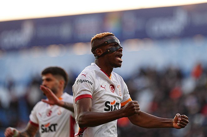 34f29e8a2c0d4e0ebf0a7e356c8211b4-3 Juventus'tan Victor Osimhen için resmi açıklama: Sportif direktörden ters köşe geldi  - 4. Foto