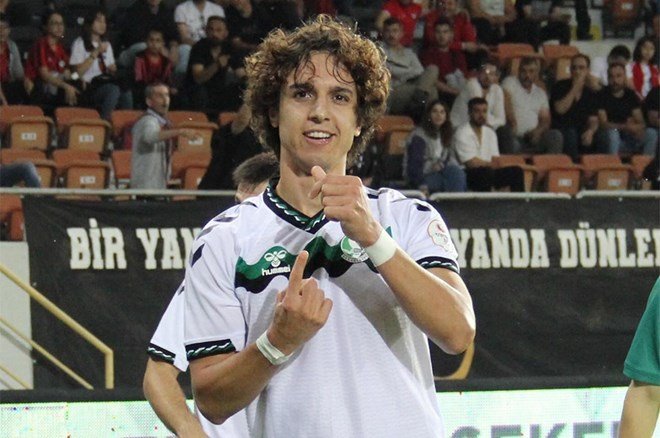 Camiayla vedalaştı, Fenerbahçe'ye geri döndü: "Hakkınızı helal edin"  - 5. Foto