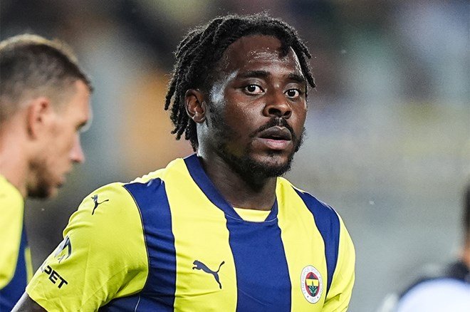 Fenerbahçe'de ayrılık kapıda: Osayi-Samuel'i yüzde 50 fazla teklifle ikna ediyorlar  - 4. Foto