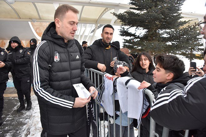 39be5584de414cf7891438dd8ad23641-1 Alanyaspor - Beşiktaş maçı ne zaman, saat kaçta, hangi kanalda? (İlk 11'ler)  - 6. Foto