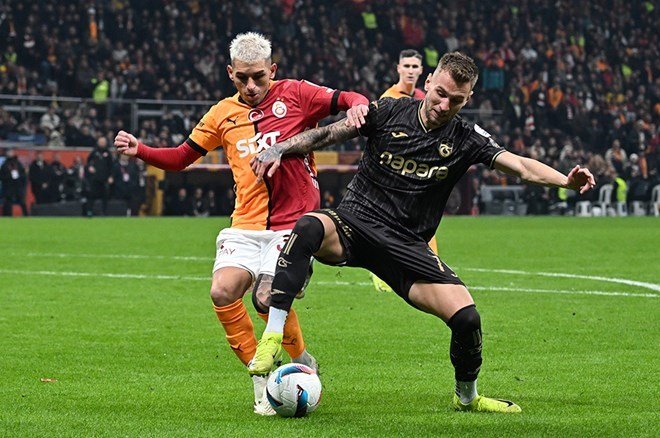 42a453de29d04ea69400474b1a850e06-2 TÜRKİYE KUPASI'NDA FİNAL | Trabzonspor-Galatasaray maçı ne zaman, saat kaçta, hangi kanalda, şifresiz mi?(Muhtemel 11'ler) - 2. Foto