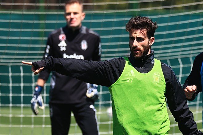 Beşiktaş'ta Rafa Silva'dan transfer kararı  - 5. Foto