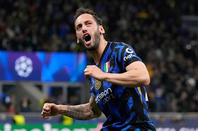 Dünyanın en iyi takımları açıklandı: 166 ve 133 sıra yükselen Türk takımları hangileri?  - 4. Foto