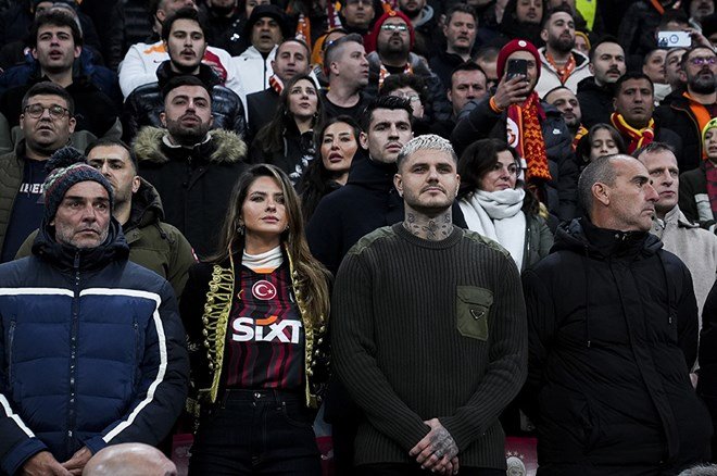 5223fc711ab5428dac002ff56709a625 Icardi'nin nişanlısı China Suarez'in Galatasaray şaşkınlığı: "Tam bir çılgınlık!" - 4. Foto