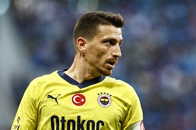 Mert Hakan Yandaş'ın rahatsızlığı dövme kaynaklı mı? Milyonda bir rastlanan enfeksiyon  - 4. Foto