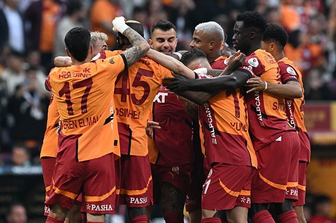 Galatasaray'da bir ayrılık daha açıklandı: "Bu sene gidiyor"  - 5. Foto