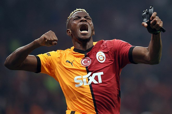 Galatasaray, Osimhen'i takımda tutacak çılgın planı devreye sokuyor: Yüzde 40 pay verilecek  - 6. Foto