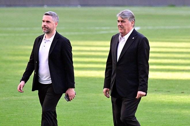 75c8e92b500d43ed9b7789e96cfc5370-2 Serdal Adalı'dan Beşiktaş taraftarına şampiyonluk sözü - 4. Foto