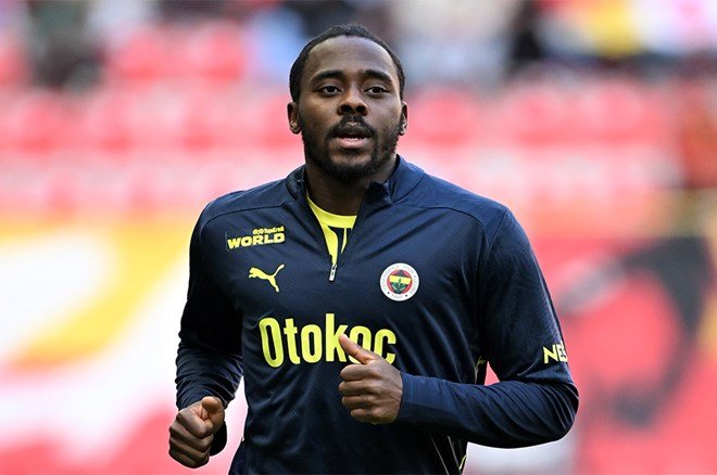 Fenerbahçe'de ayrılık kapıda: Osayi-Samuel'i yüzde 50 fazla teklifle ikna ediyorlar  - 3. Foto