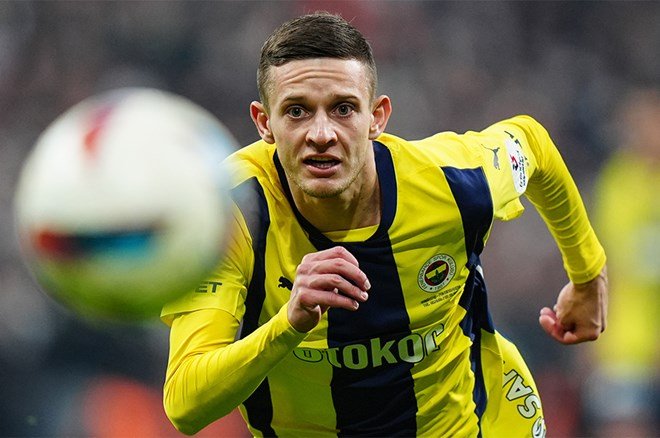 60 milyon euro: En-Nesyri dahil 4 isimden Fenerbahçe'ye dev bonservis  - 8. Foto