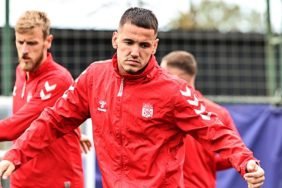 83d8e80ca8404149a0c71562ac26f9b3