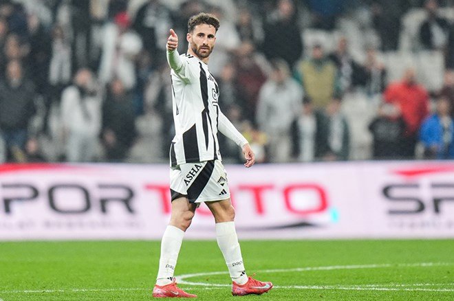Beşiktaş'ta Rafa Silva'dan transfer kararı  - 2. Foto