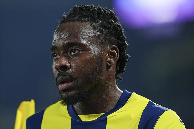 Büyük sürpriz: Fenerbahçe'de Yusuf Akçiçek ve Livakovic'le yollar ayrılıyor  - 3. Foto