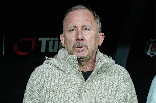 b0fa4fa9ee644af4a924ebe7ae5471ee "Tam bir fiyasko" diyen Sergen Yalçın'dan olay Galatasaray çıkışı - 6. Foto