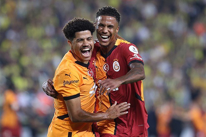 b28e6cde7a294149ba3a91c0a954ec34 Sara'nın Galatasaray kararını duyurdular: Rekor bonservis ama Manchester City'den değil - 2. Foto