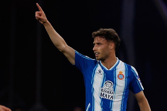 c3826ecbda2c4c2a8377c2f576e4fdda Fatih Tekke'den ses getirecek ilk transfer hazırlığı: LaLiga ekibinin kaptanı Trabzonspor'a  - 5. Foto