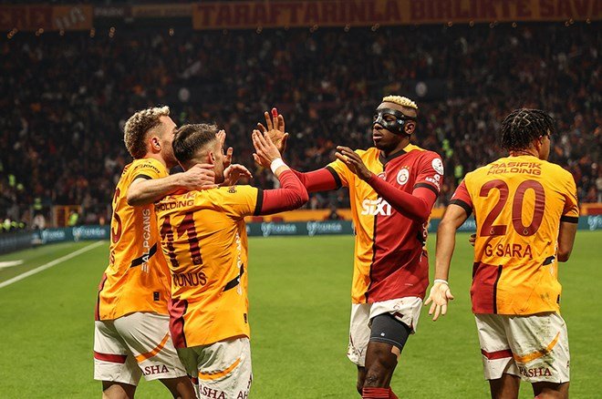 Galatasaray'da 3 isimden kariyer rekoru: Hücum hattındaki isimlerden dev katkı  - 4. Foto