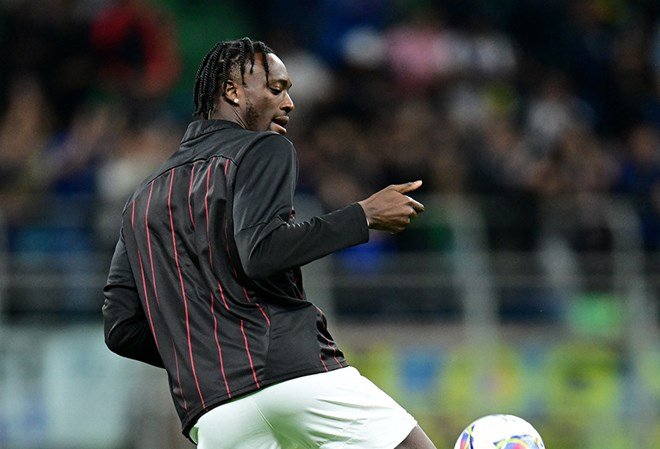 d36fe7b0be674012bd9fe1c028b8c3a5 Mourinho'ya 41 milyon euroya alınan golcü, Beşiktaş'a: 1.94'lük kule - 4. Foto