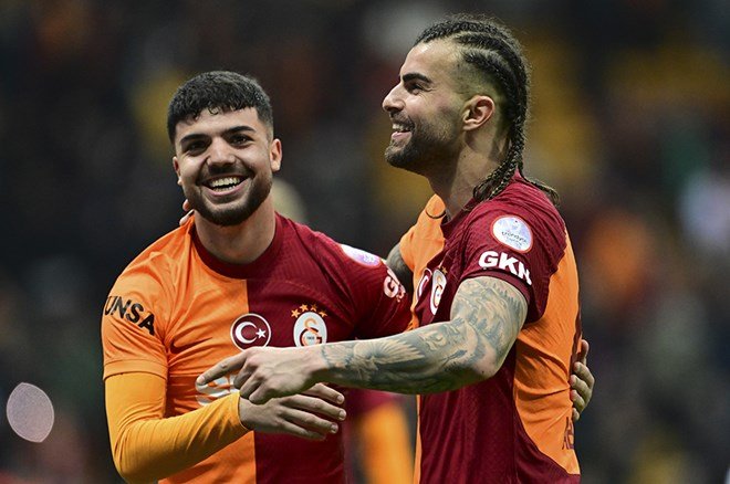 Galatasaray, Bayern Münih'ten transfer etmişti: 3 maç yetti, Avrupa'dan onun için geliyorlar  - 2. Foto