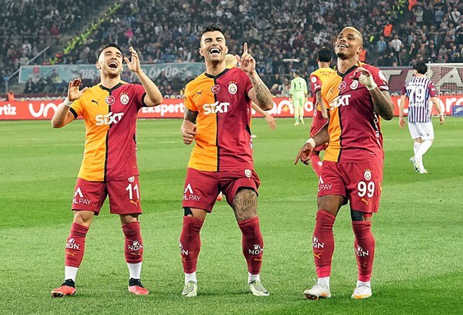 "Bu Galatasaray maç kaybetmez" - Spor yazarları Trabzonspor - Galatasaray maçı için ne dedi?  - 4. Foto