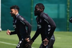 f18d84efc6d140c8af771ac3c633c64b