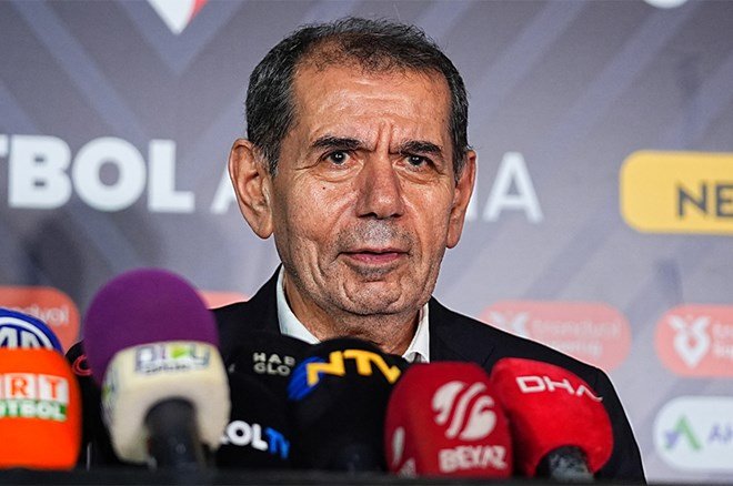 f22348fcc579408d8946df7dbf03c9d9-2 Dursun Özbek'ten şampiyonluk açıklaması: Kendine bile yasakladı - 3. Foto