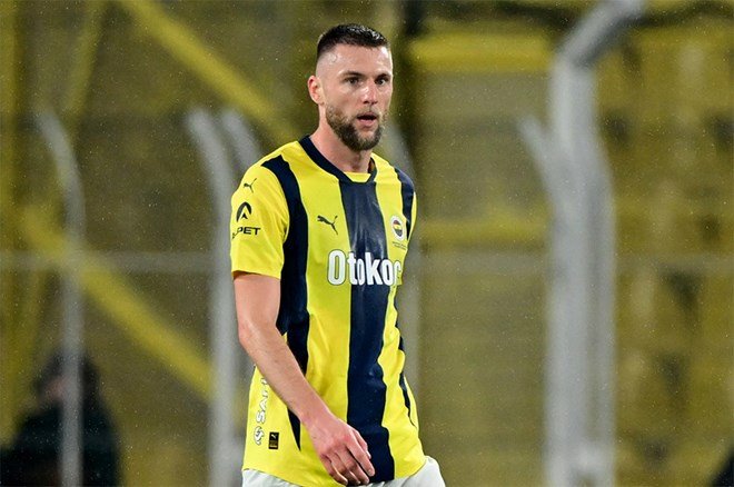 Fenerbahçe'den şok Skriniar kararı: İşte büyük ters köşenin nedeni  - 3. Foto