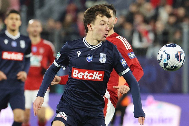 ffbdc9cb2e6a431c8beb4bdf2c765417-1 Avrupa futbolunun kilit pas ustası, Süper Lig devinin radarında - 4. Foto